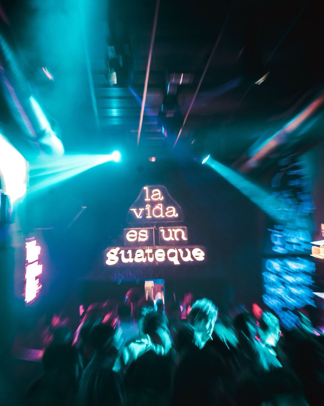 Guateque VIP tables photo 4